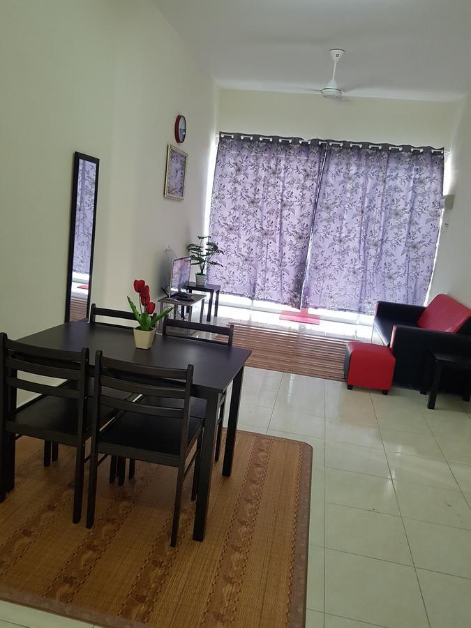 Lynn Homestay ألور سيتار المظهر الخارجي الصورة